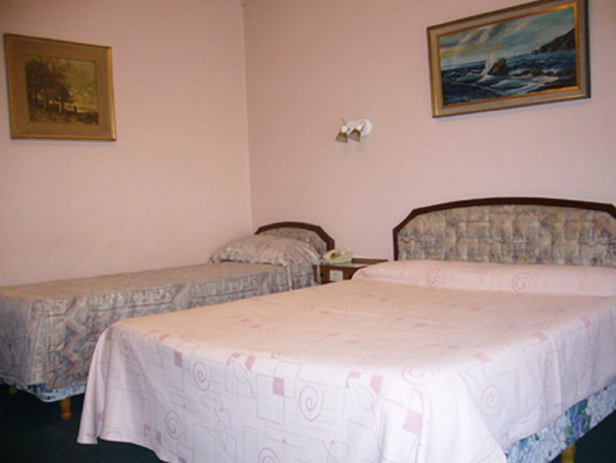 Hotel Suipacha Ciudad Autónoma de Buenos Aires